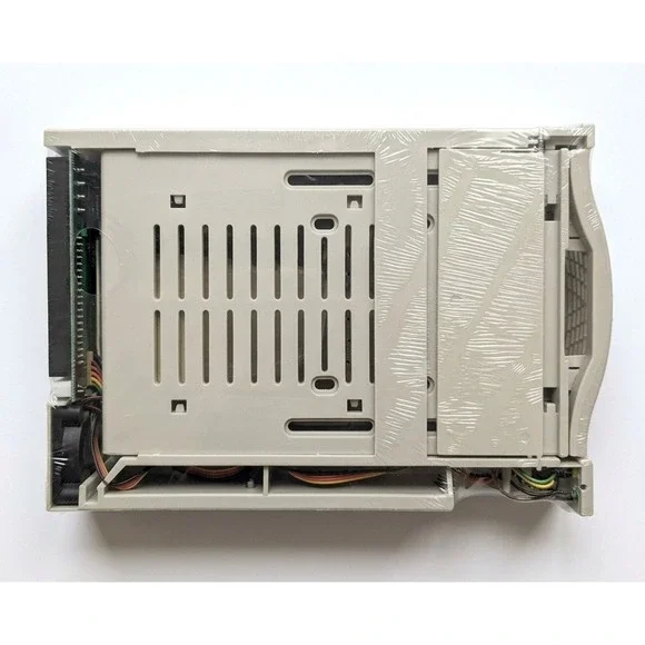 Hot Swap GN-210 Removable Mobile Media Hard Drive Tray UDMA&ATA 33/66/100 NOB - Picture 4 of 6